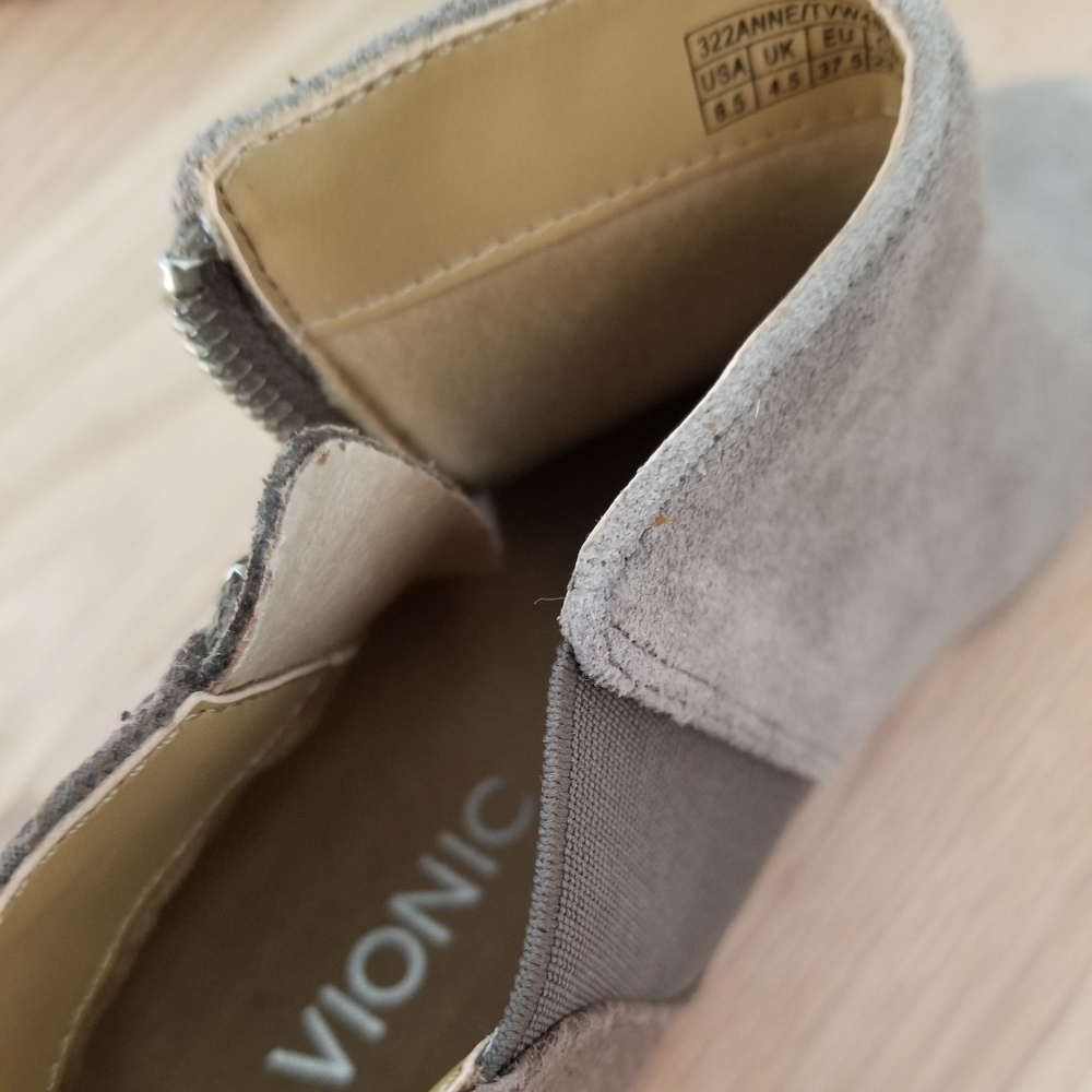 Vionic Booties - Picture 3 of 4